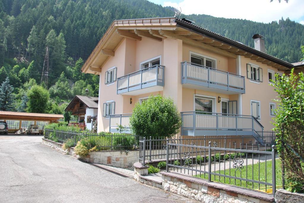 B&B 3 Cuori Predazzo Exterior foto